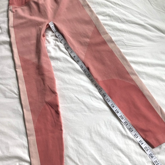 Lululemon Ebb to Train 25” Crop Copper Clay/Angel Wing Tight sz 6 - Picture 13 of 14